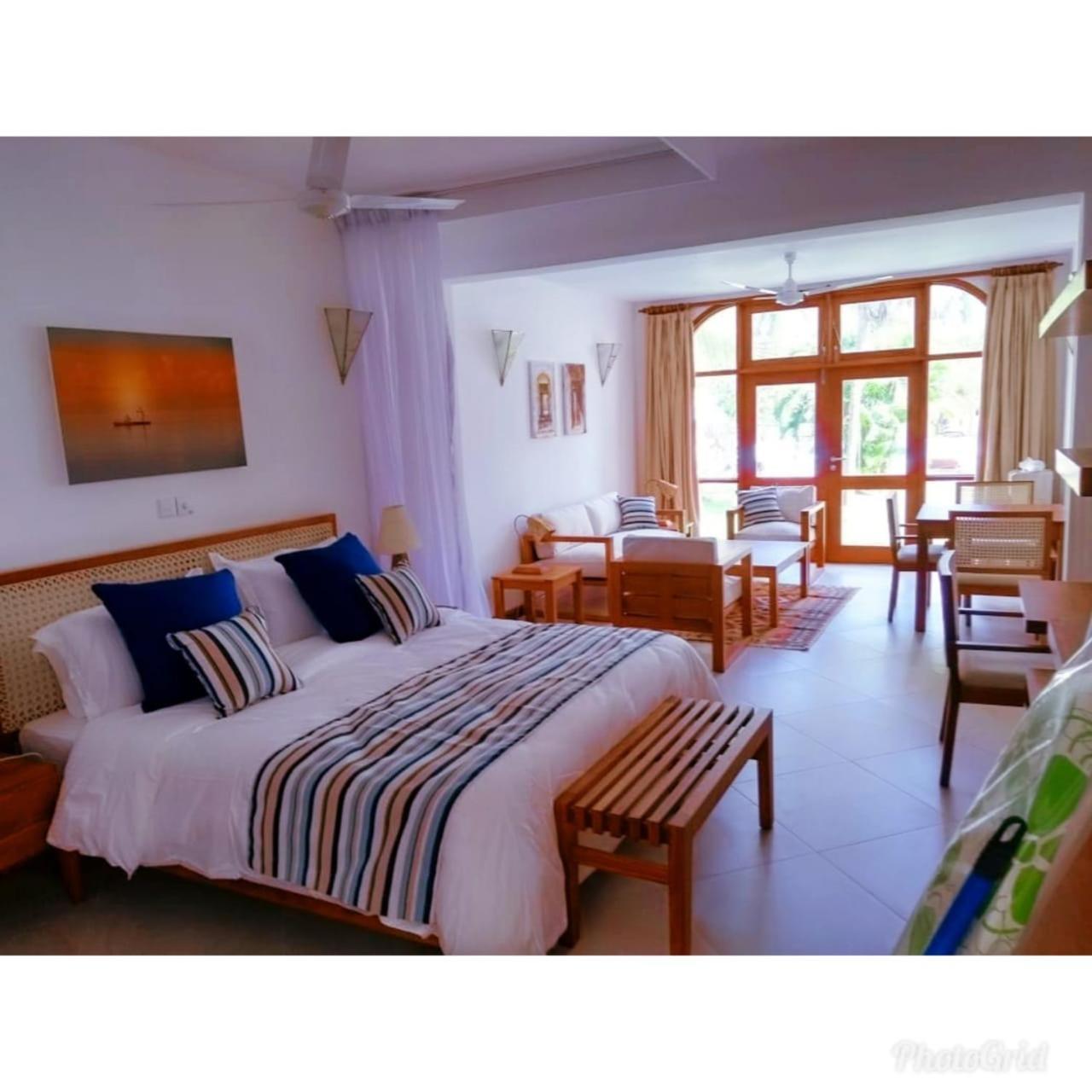 Mbili Kuwili Studio Suites Diani Beach Eksteriør bilde